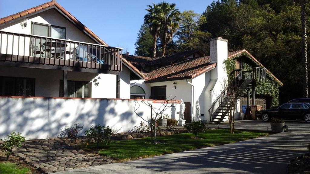 Spanish Villa Inn St. Helena Extérieur photo